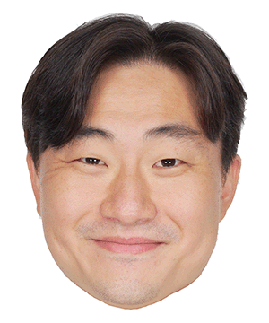 이 현 진